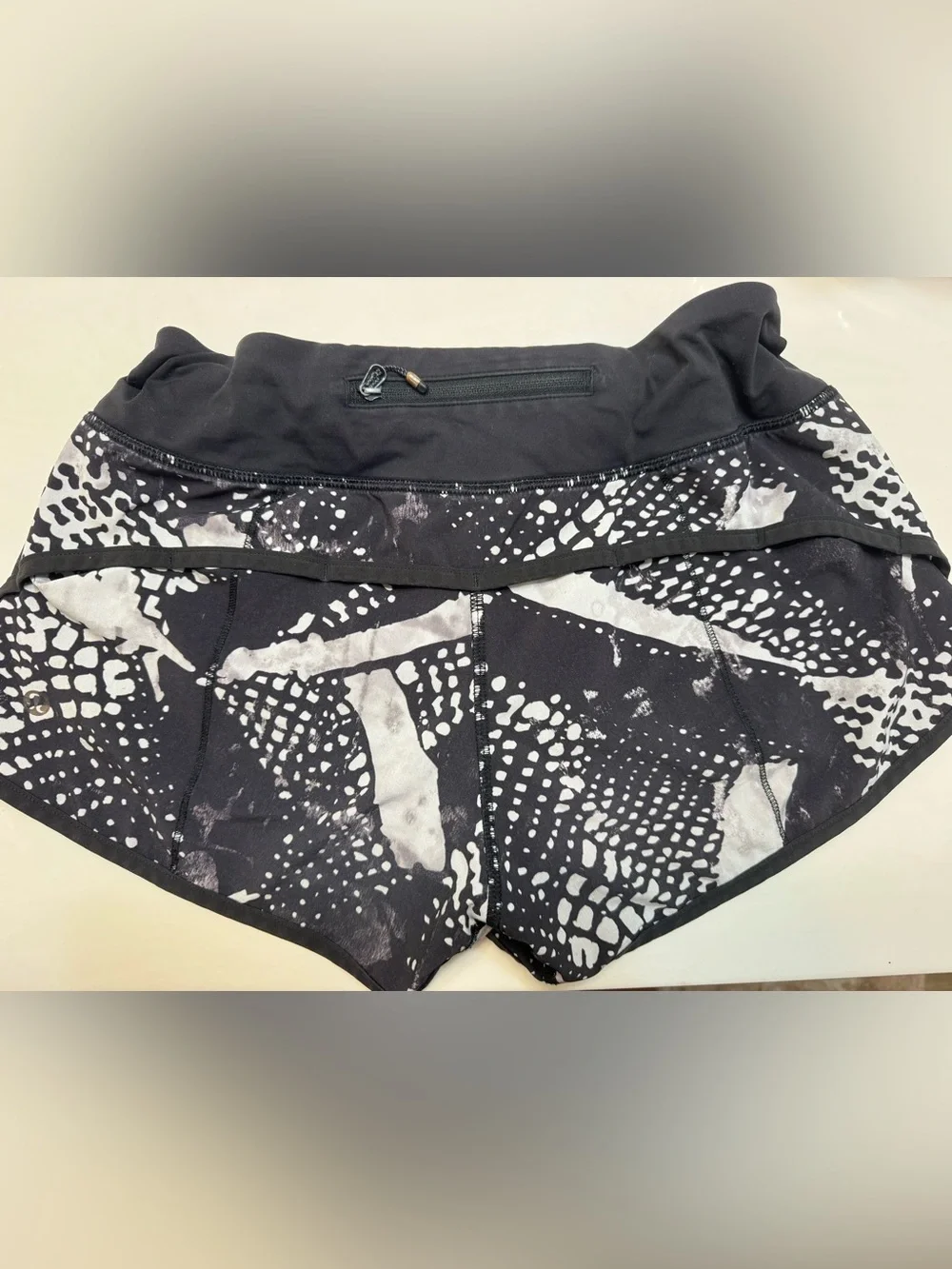 Lululemon Speed Up Low-Rise Lined Short 2.5